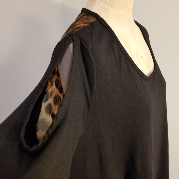 CHEETAH HIGH LOW ANIMAL PRINT LEOPARD PLUS SZ 3X COLD SHOULDER TOP CONTEMPORARY - Picture 3 of 6